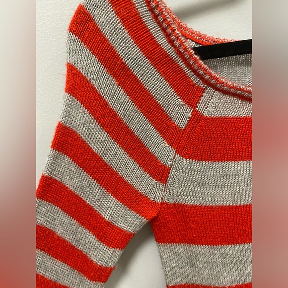 Aeropostale women’s long sweater top, size small - Picture 4 of 13